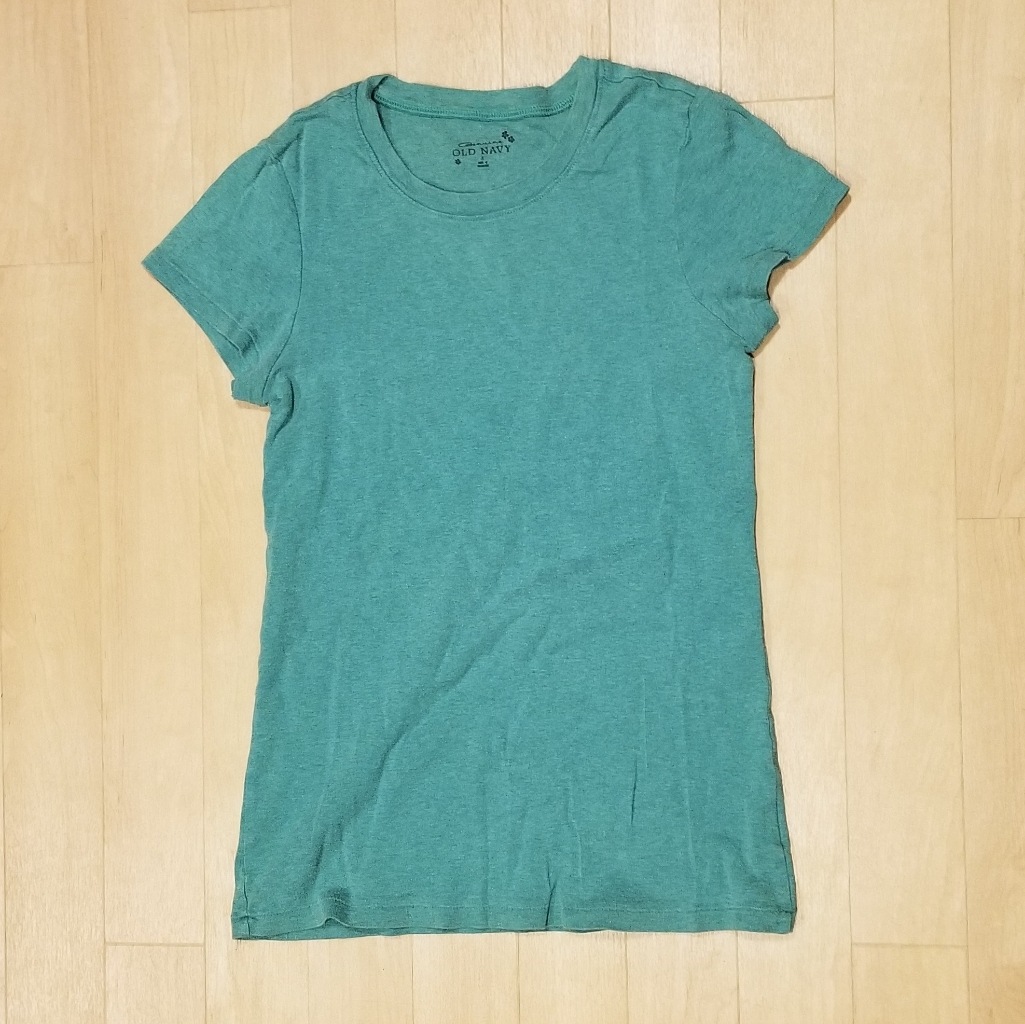 Old Navy Basic Green Tee.